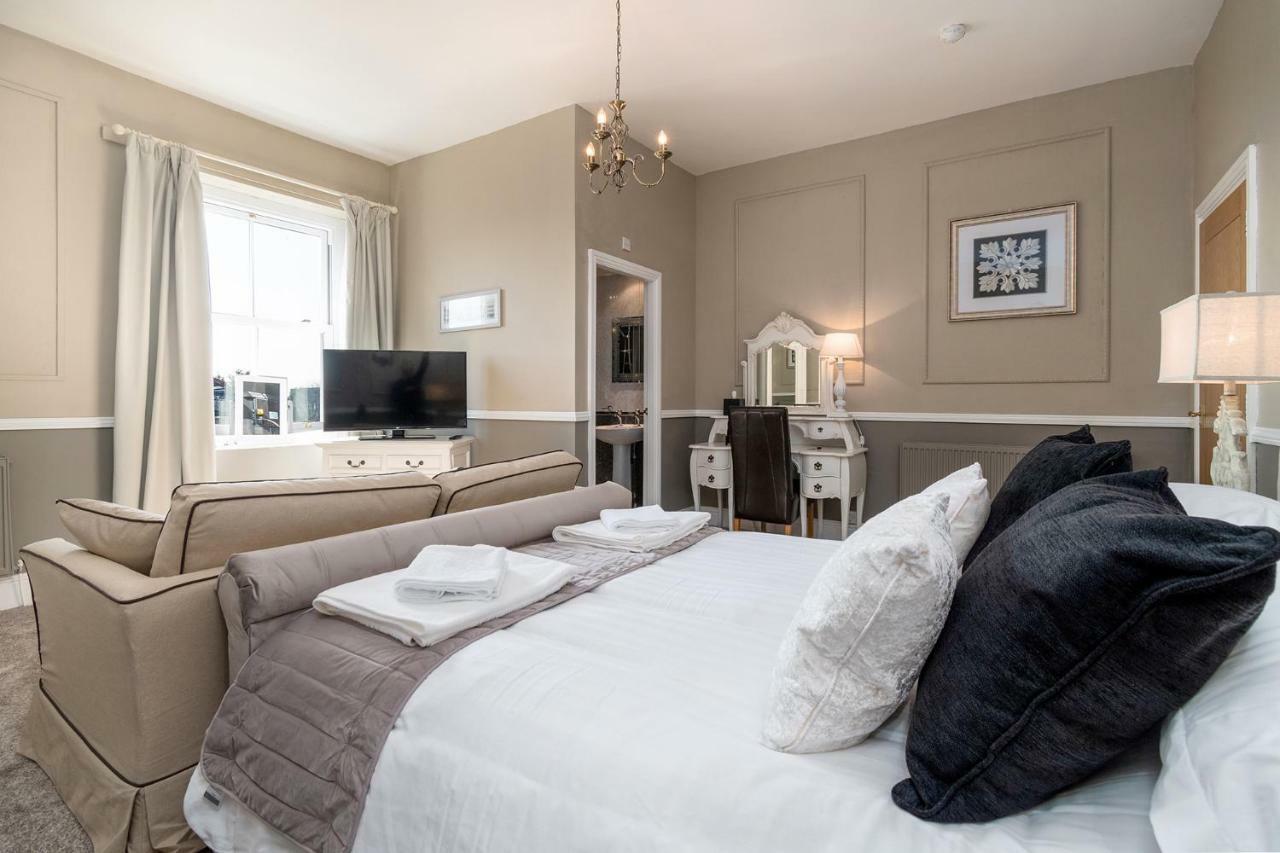 Lansdowne House With Private Car Park Hotel 5*