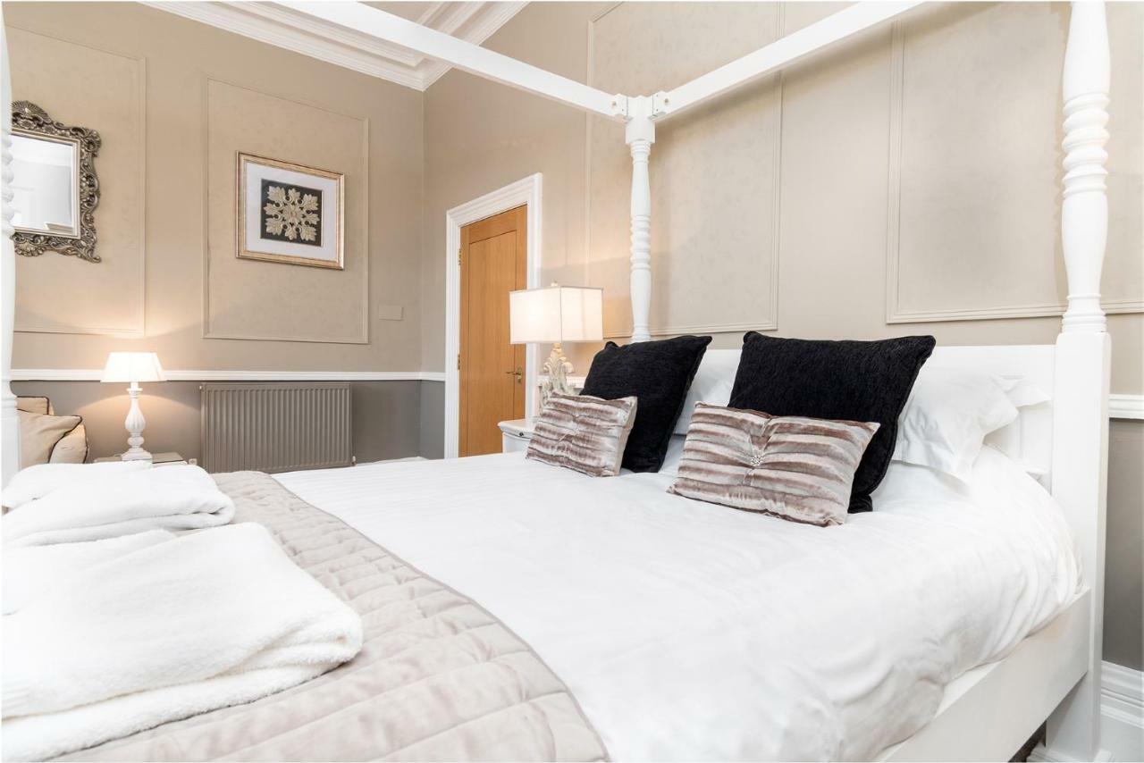 Lansdowne House With Private Car Park Hotel