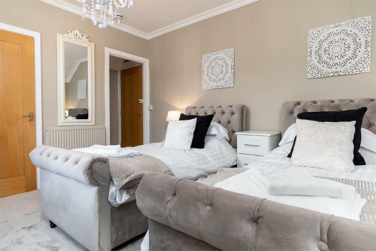 Hotel Lansdowne House With Private Car Park 5*